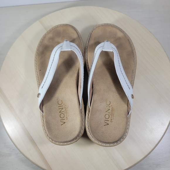 Vionic White Orthaheel Grenada Post Toe Wedge Heel Sandals Women’s Size 6 - Picture 5 of 12